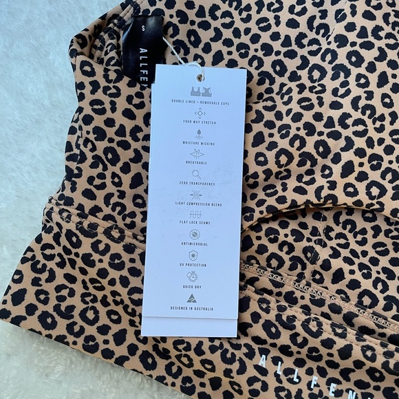 ❌ SOLD ❌ All Fenix Leopard-print Longline Sports Bra NWT - Picture 9 of 11